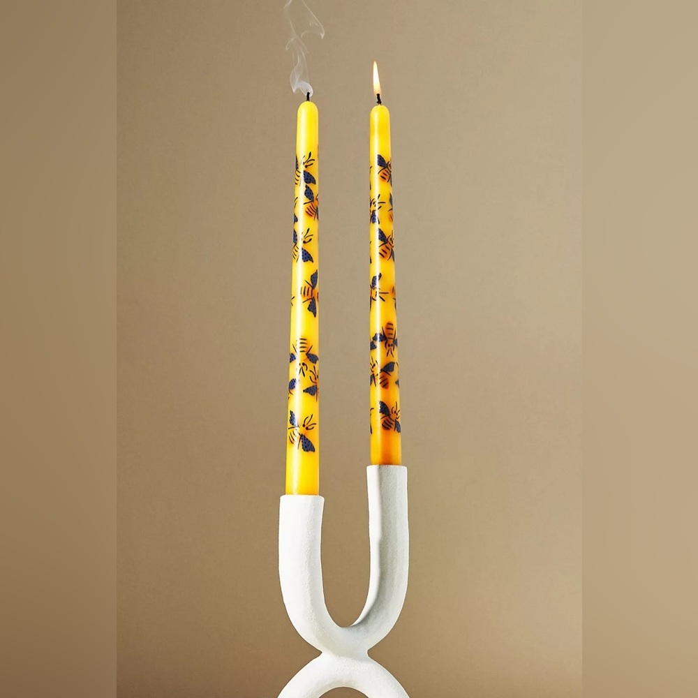 Anthropologie Garden Taper Candles Bees Golden Yellow Set of 2 NWT Spring